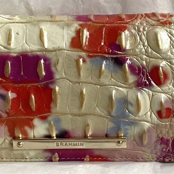 đNWT! RARE Brahmin Melbourne Ady Croc Embossed Leather Slim Wallet FIESTA!!! - Picture 10 of 12